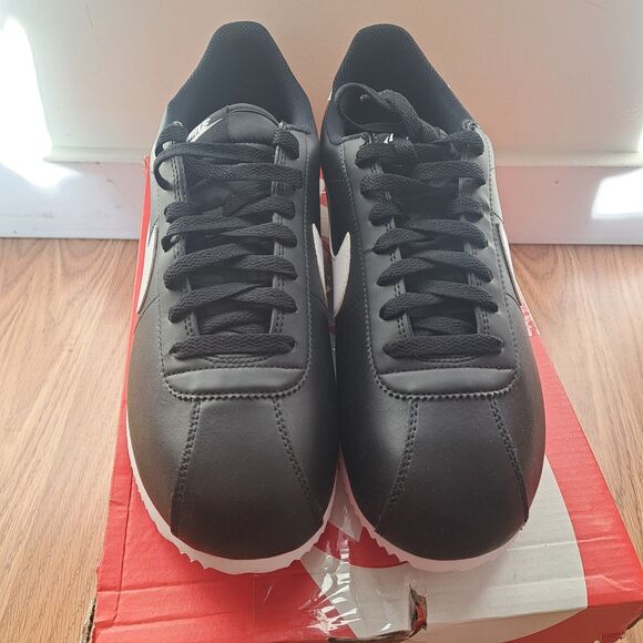 NEW Nike Cortez Basic Black White Shoes DM4044-001 Men\'s Size 11.5 main image 9